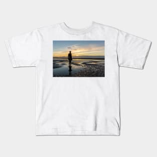 Sunset light, Crosby beach Kids T-Shirt